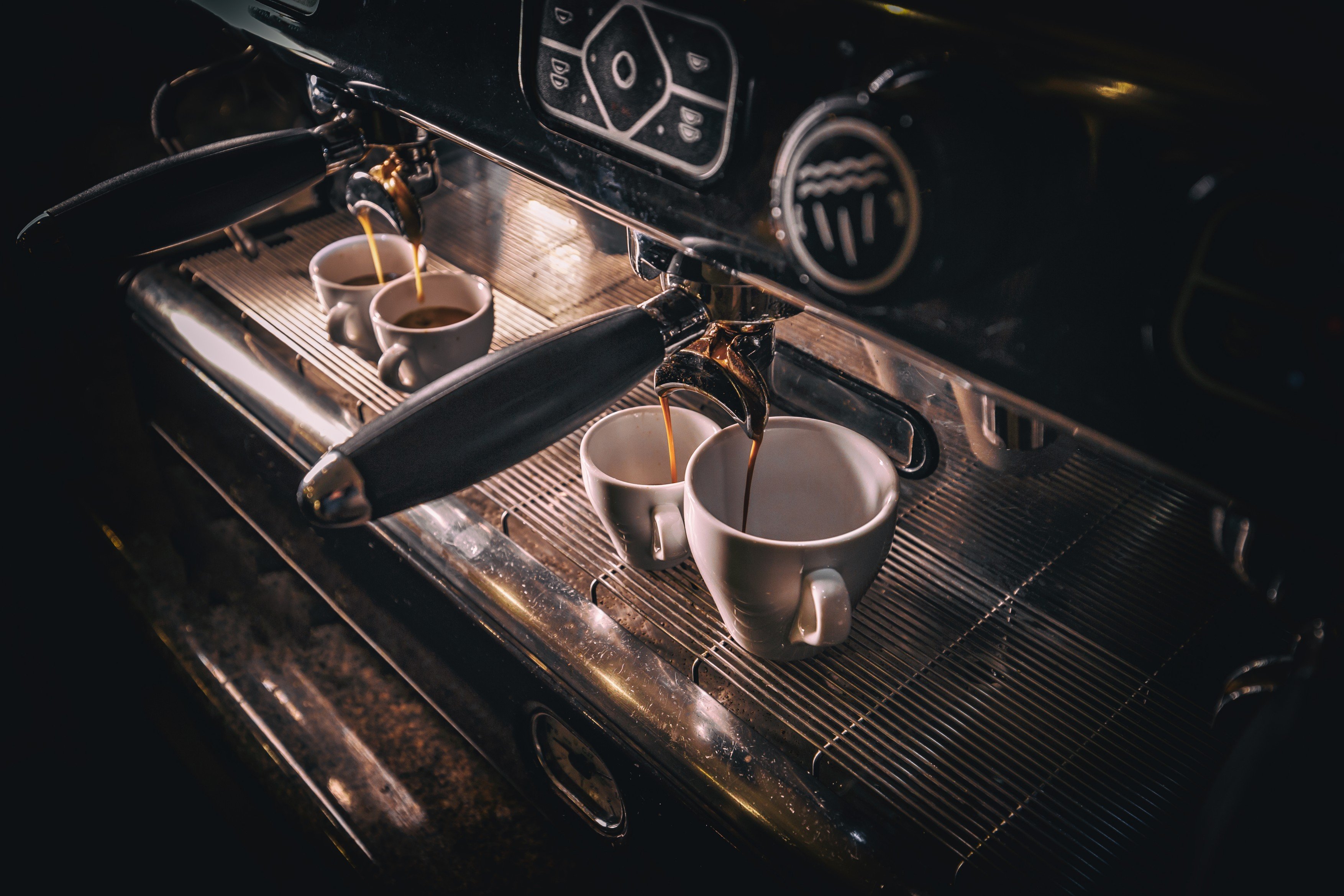 Espresso, káva, kávovar, kavárna