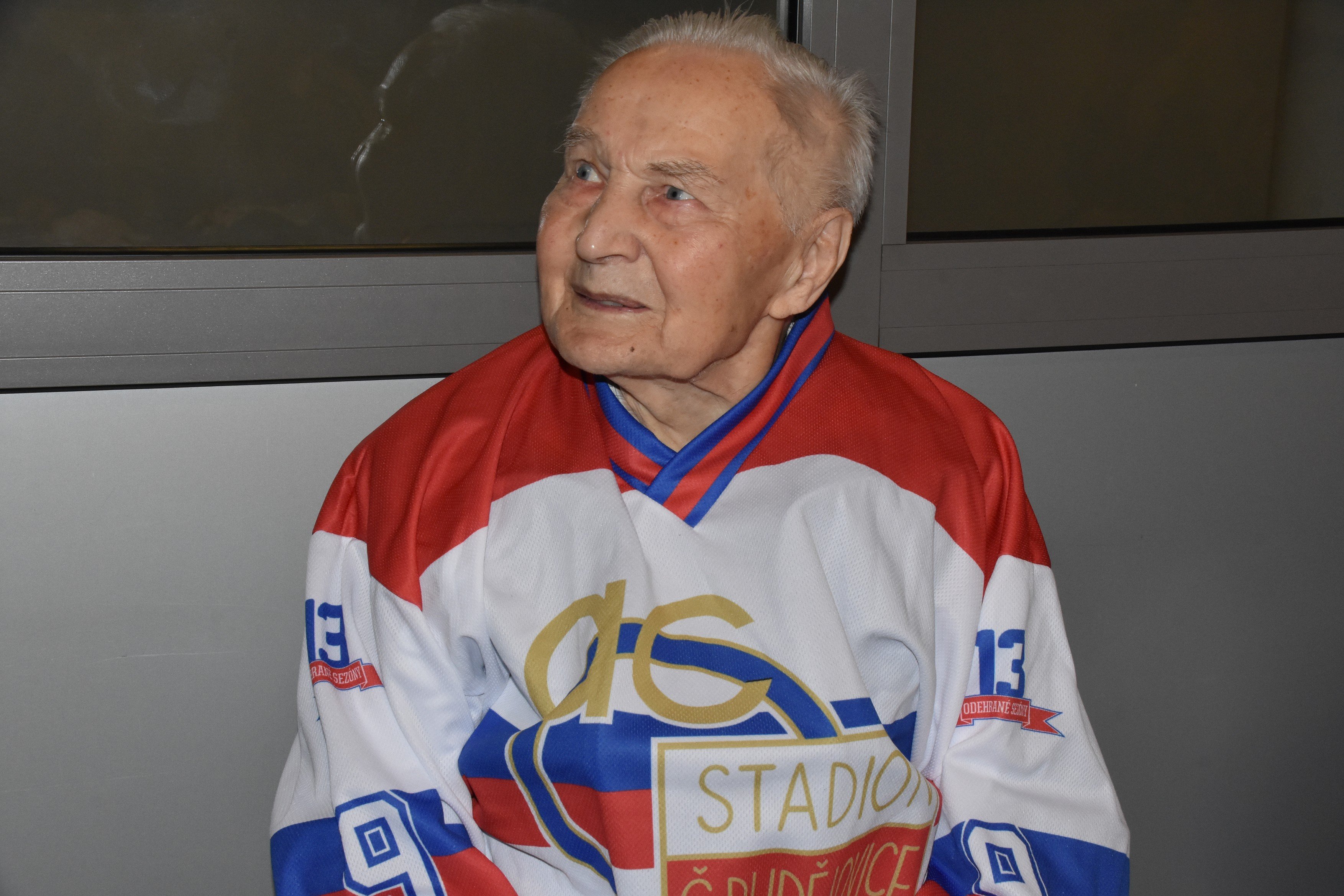 Václav Lenc, jeden z nejstarších pamětníků českobudějovického hokejového klubu