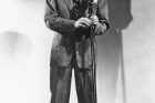 Frank Sinatra v roce 1943