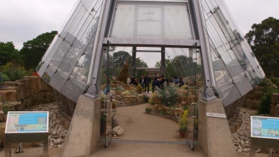 Alpinkový skleník Kew.