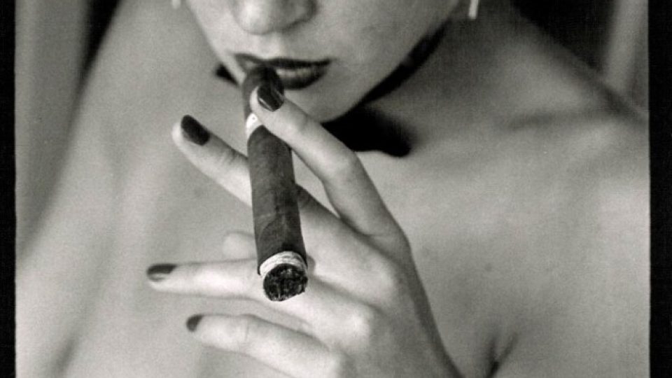 Fotografie Terezy z Davle. Cigar Girl