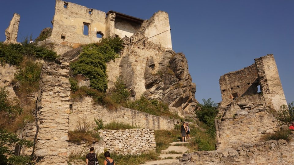 Zřícenina hradu Dürnstein v oblasti Wachau v Dolním Rakousku