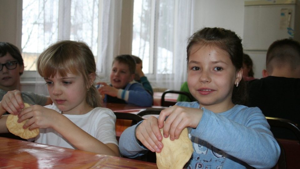 Nocování na Dřípatce nabídlo dětem z Prachatic zajímavý program na jarní prázdniny