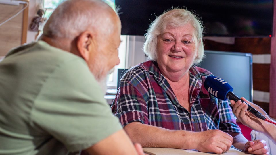 Jiří a Zdeňka Tučkovi při rozhovoru | foto: Martin Čuřík Jiří a Zdeňka Tučkovi při rozhovoru