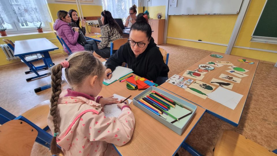 Zápis do první třídy pro ukrajinské děti v Českých Budějovicích