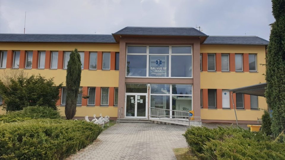 Soukromé zdravotnické středisko v Suchdole nad Lužnicí, kde zbyly jen ordinace praktického a dětského lékaře