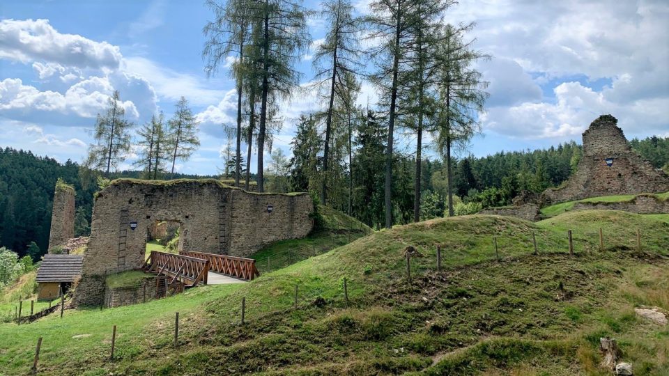 Zřícenina hradu Pořešín u Kaplice na Českokrumlovsku
