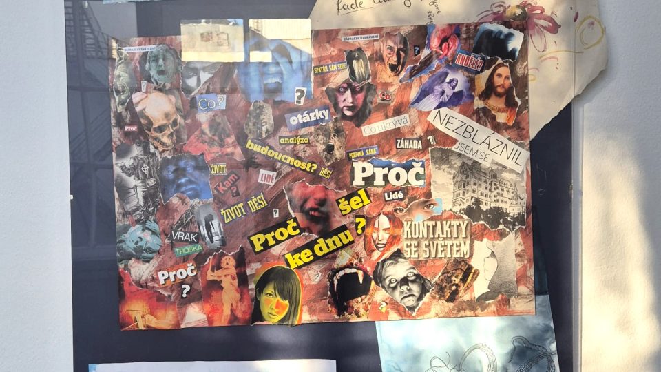 Výstava výtvarné tvorby dětí s psychickými obtížemi na katedře arteterapie Pedagogické fakulty Jihočeské univerzity v Českých Budějovicích