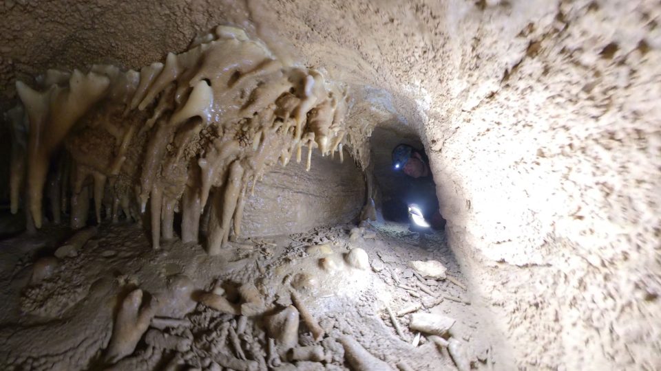 Vědci skenovali Koněpruské jeskyně, aby vytvořili digitální 3D model