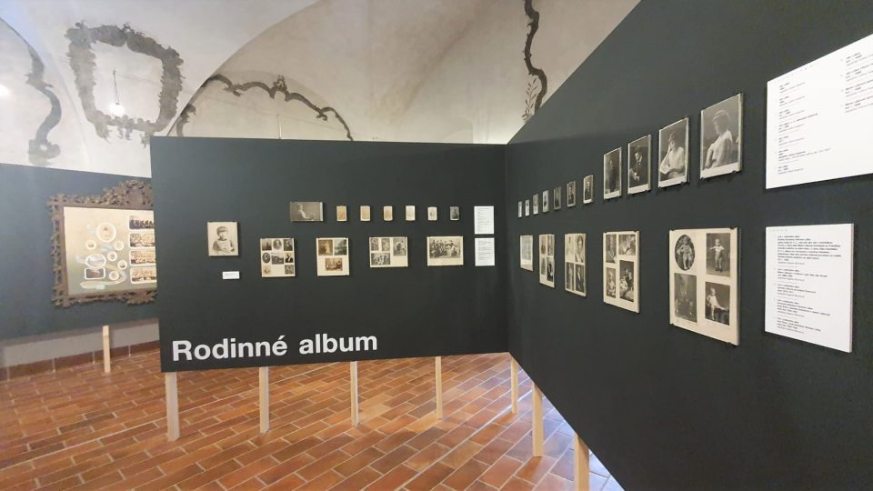 Život a dílo jindřichohradeckého fotografa Bohdana Václava Lišky představuje velká výstava v místním Muzeu fotografie a moderních obrazových médií