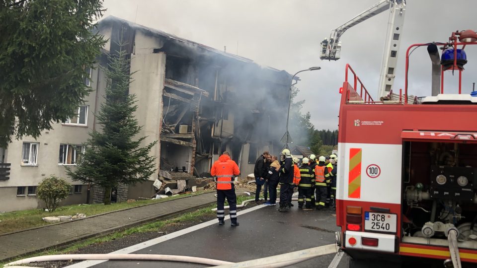 V Lenoře na Prachaticku vybuchl bytový dům