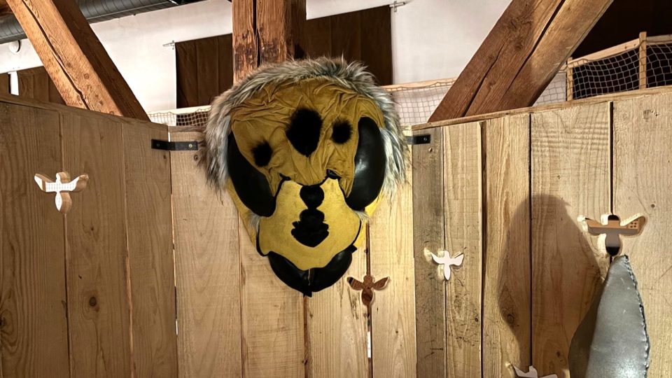 Výstava Království včel a bylin v galerii Sladovna v Písku