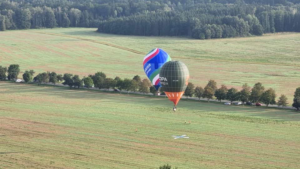 Mistrovství republiky v balónovém létání na letišti v Jindřichově Hradci