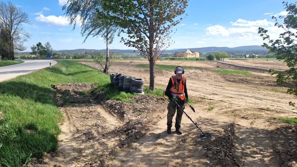 Archeologický průzkum ze stavby dálnice D3 u hranic s Rakouskem