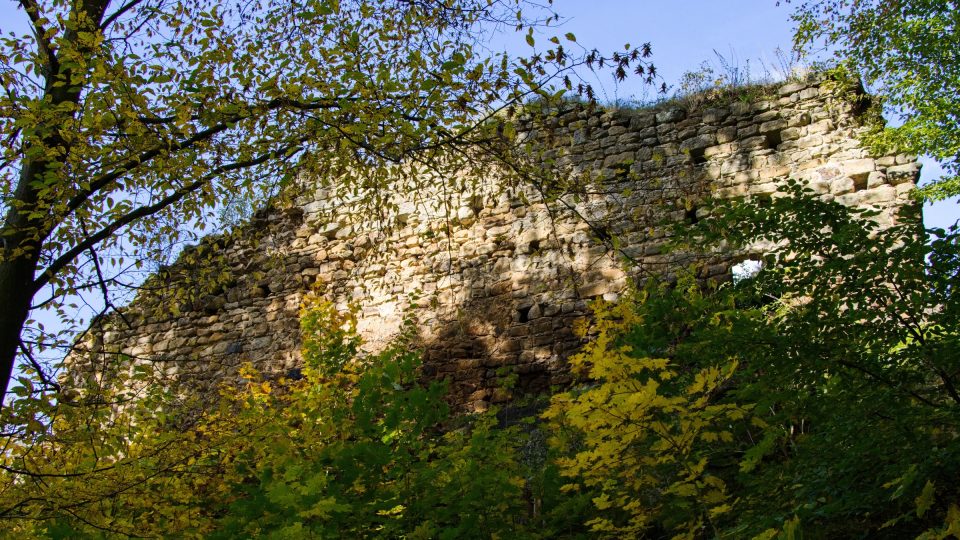 Jižní palác Chudého hrádku | foto: Jaroslav Hoření, Český rozhlas Jižní palác Chudého hrádku
