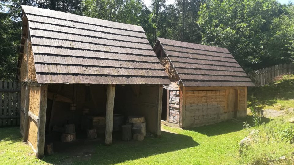 Skanzen v areálu hradu Pořešín u Kaplice na Českokrumlovsku