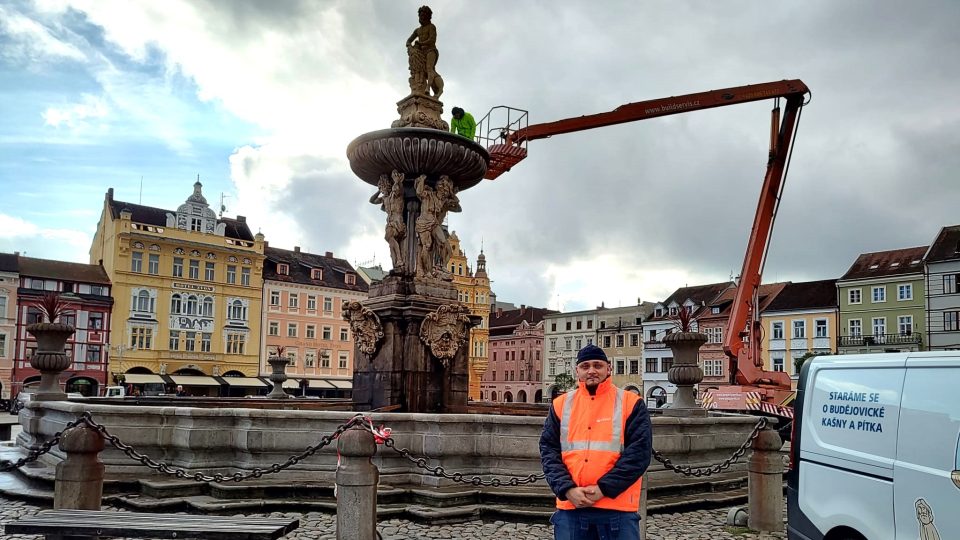 Zazimování Samsonovy kašny na náměstí Přemysla Otakara II. v Českých Budějovicích