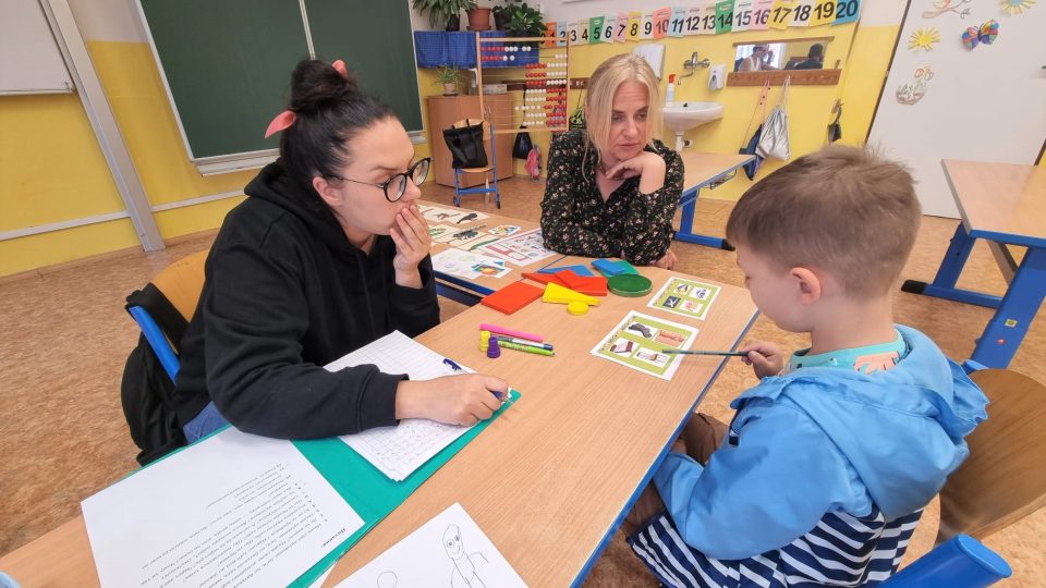 Zápis do první třídy pro ukrajinské děti v Českých Budějovicích