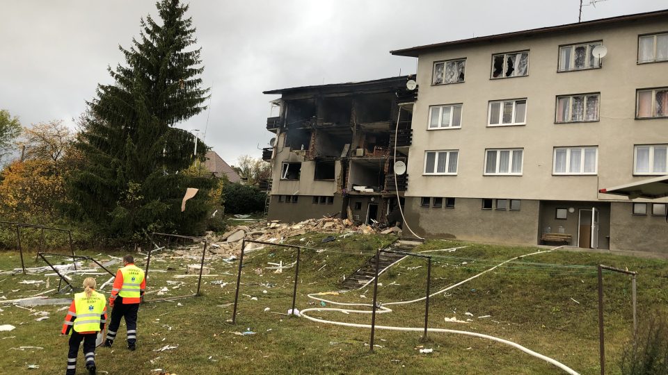 V Lenoře na Prachaticku vybuchl bytový dům