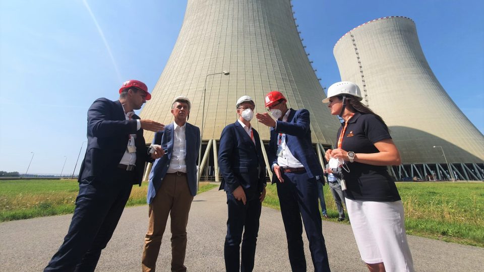 Den otevřených dveří uspořádala Jaderná elektrárna Temelín, zúčastnili se ho i premiér Andrej Babiš a ministr průmyslu a obchodu Karel Havnlíček