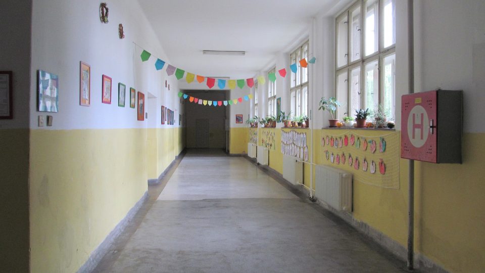 Jubilejní základní škola svatováclavská ve Strýčicích na Českobudějovicku