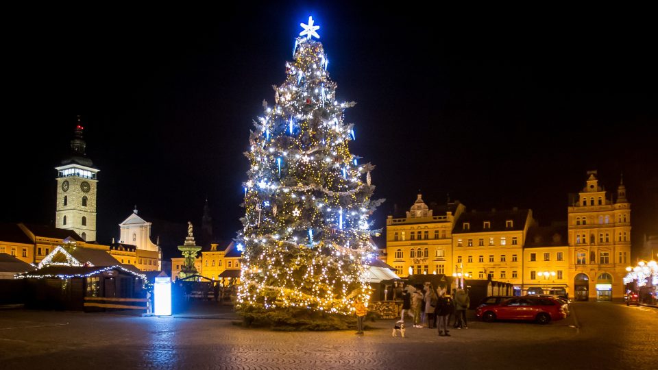 Vánoční strom v Českých Budějovicích