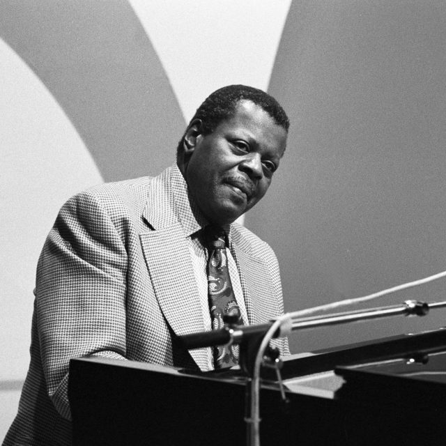 Oscar Peterson | foto: Jacques Chevry,  Ina via AFP,  Profimedia