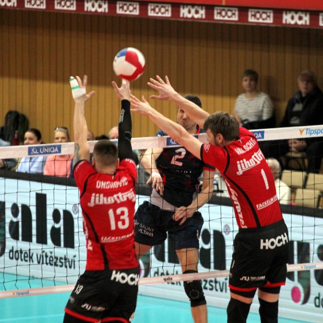 Jihostroj České Budějovice | foto: Ján Honza,  ČTK