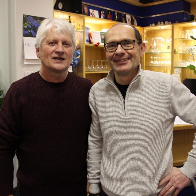 Vernisáž společné výstavy výtvarníků Vladimíra Noska a Josefa Bruckmüllera v budově Českého rozhlasu České Budějovice | foto: Miroslav Tichák,  Český rozhlas