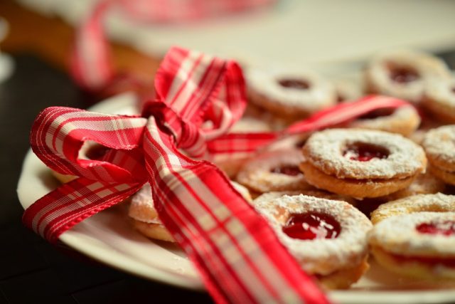 Cukroví,  vánoce,  mašle,  dárek | foto: Fotobanka Pixabay