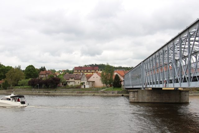 Železný most v Týně nad Vltavou | foto: Miroslav Tichák