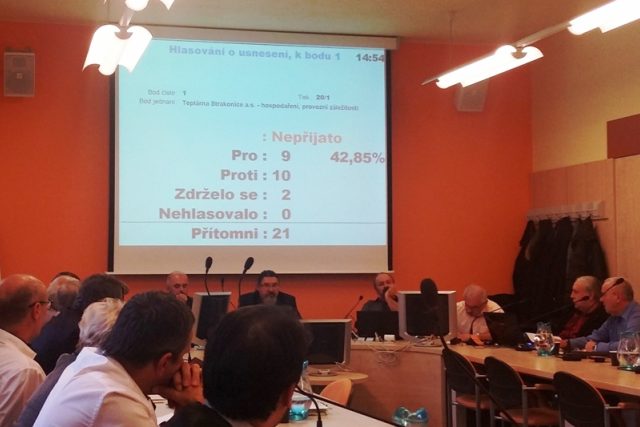 Zastupitelé Strakonic neschválili zveřejňování informací o hospodaření teplárny na webových stránkách po každém čtvrtletí | foto: Václav Malina