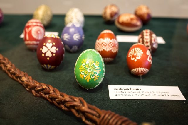 Kraslice i ostatní části velikonoční výstavy si v Jihočeském muzeu můžete prohlédnout do 24. dubna. Ilustrační foto | foto: Marek Podhora / MAFRA / Profimedia,  Profimedia