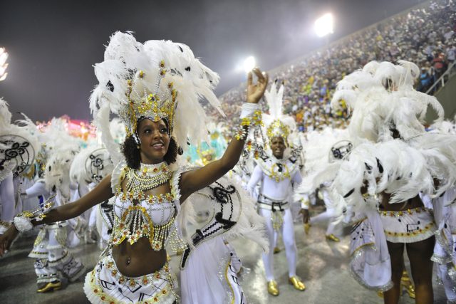 Karneval v Rio de Janeiro | foto: T photography / Shutterstock.com
