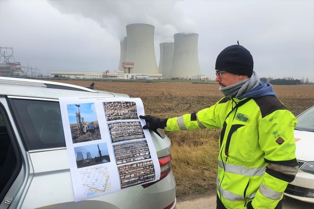 Geologové zkoumají podloží u Jaderné elektrárny Temelín | foto: Petr Kubát,  Český rozhlas