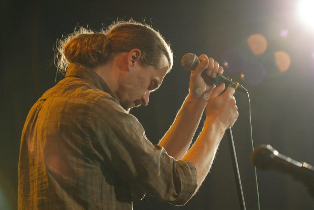 Dan Bárta v roce 2004 | foto: Luděk Peřina,  MAFRA / Profimedia