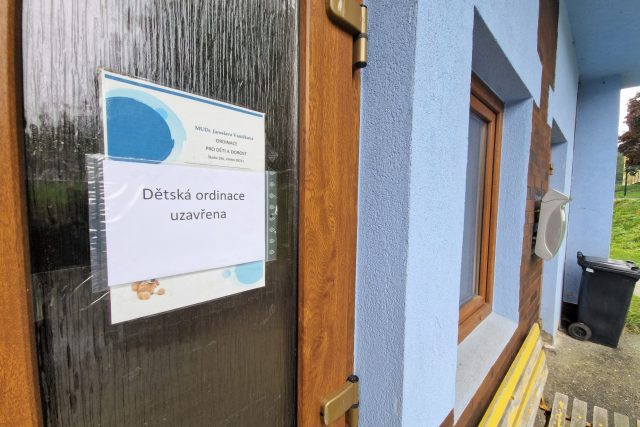 Uzavřená dětská ordinace ve Větřní | foto: Petr Kubát,  Český rozhlas