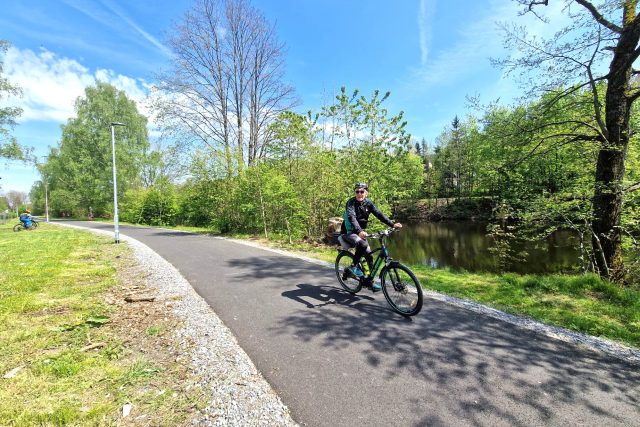 Nová cyklostezka mezi Loučovicemi a Vyšším Brodem | foto: Petr Kubát,  Český rozhlas