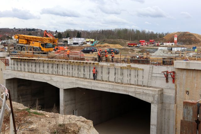 Stavba dálničního tunelu Pohůrka | foto: Fotobanka Profimedia