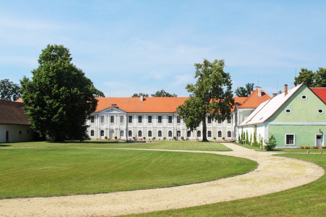 Zámek Jemčina | foto: Shutterstock