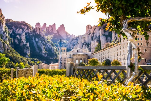 Poutní místo Montserrat ve Španělsku | foto: Shutterstock