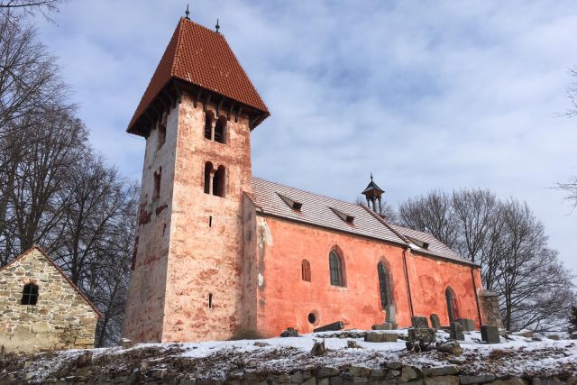 Kostel v bývalém vojenském újezdu Boletice | foto: Matěj Vodička,  Český rozhlas,  Český rozhlas