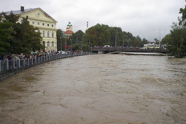 Řeka Malše v Českých Budějovicích 8. srpna 2002 | foto: archiv Českého rozhlasu České Budějovice