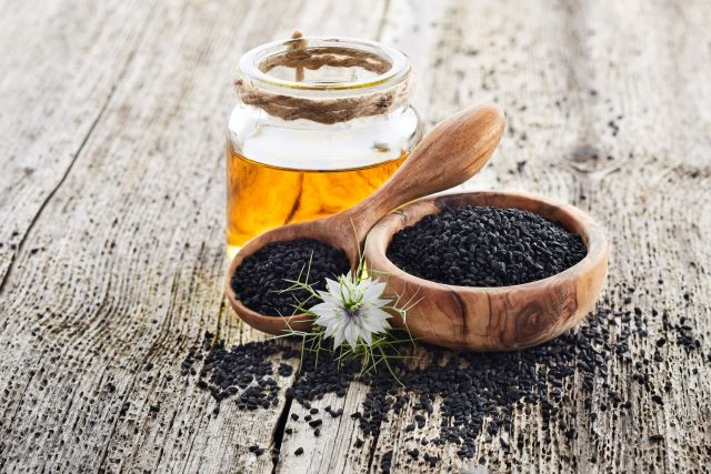 Semínka a olej z černuchy seté | foto: Shutterstock