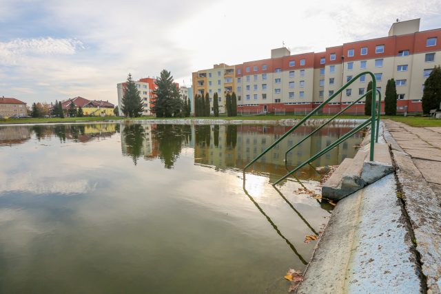 Letní areál Škorna s vodní nádrží ve Vodňanech | foto: David Peltán,  MAFRA / Profimedia