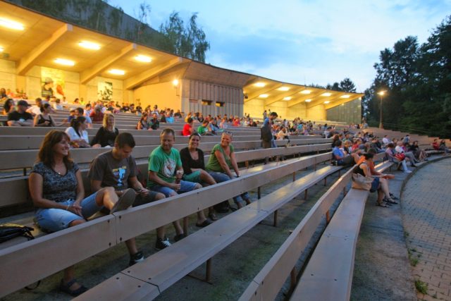 Letní kino Háječek v Českých Budějovicích | foto: Slavomír Kubeš,  MAFRA / Profimedia