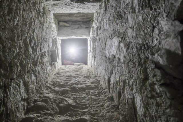 Areál kláštera v Milevsku Areál kláštera v Milevsku zkoumají archeologové,  v kostele našli dosud utajenou chodbu | foto: Naše historie