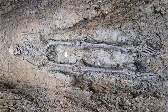 Vypreparovaný hrob husitského bojovníka | foto: Husitské muzeum v Táboře